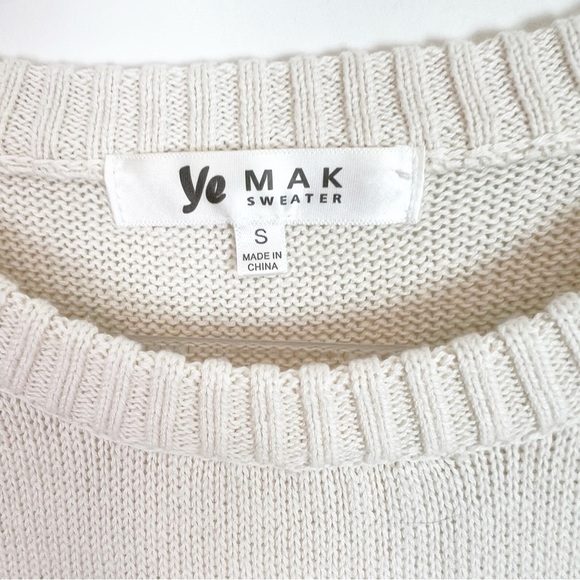 YE MAK OFF-WHITE LONG SLEEVE PULLOVER SWEATER WITH BLACK CABLE KNIT HEART SMALL - Picture 4 of 4